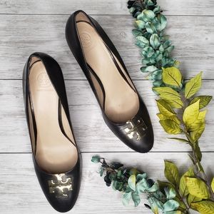 Tory Burch Wedges Black Heels Leather 11 Gold T Logo